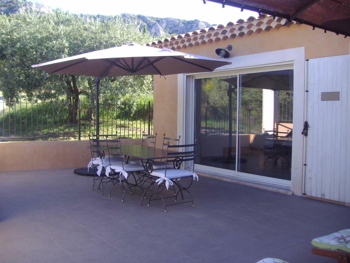 Petit Coin De Paradis Apartment Merindol Exterior photo