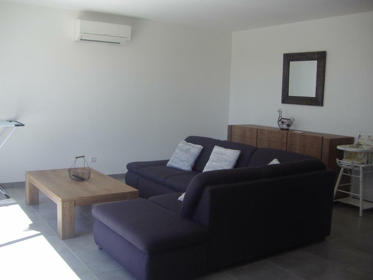 Petit Coin De Paradis Apartment Merindol Exterior photo